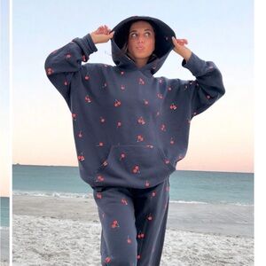 Starfit Mon Cheri Cherry Print Hoodie Navy Oversized Sweatshirt Size L